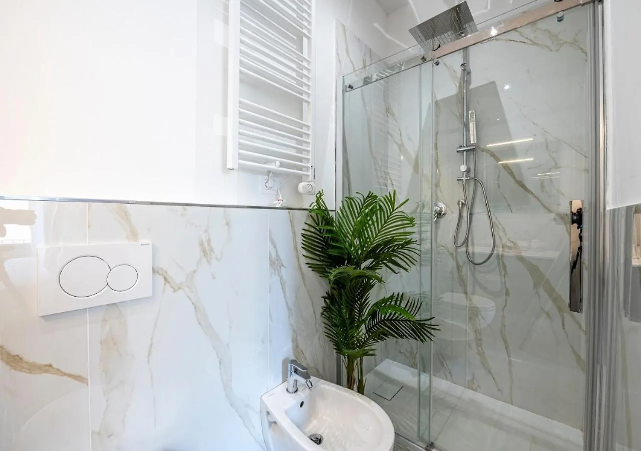 S.M.N-Centro Bf48 Luxury Living With Balcony Apartment Florence 0*,  Italy