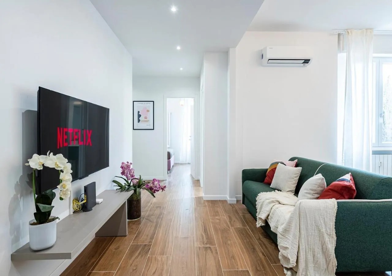 S.M.N-Centro Bf48 Luxury Living With Balcony Apartment Florence