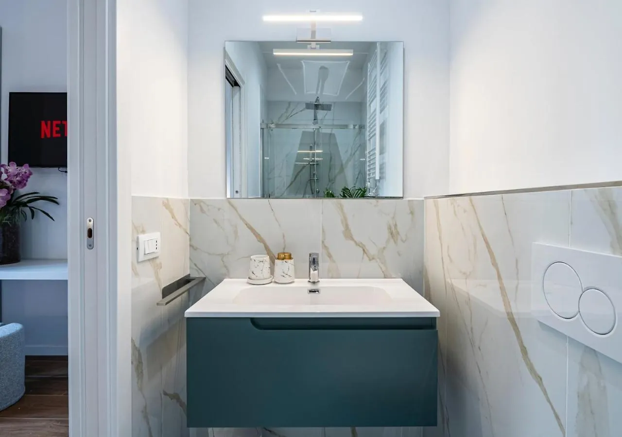 S.M.N-Centro Bf48 Luxury Living With Balcony Apartment Florence Italy