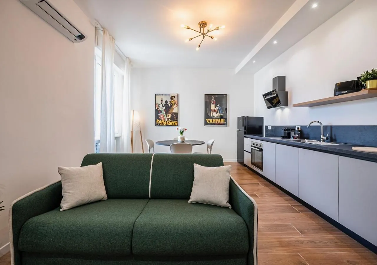 S.M.N-Centro Bf48 Luxury Living With Balcony Apartment Florence Italy