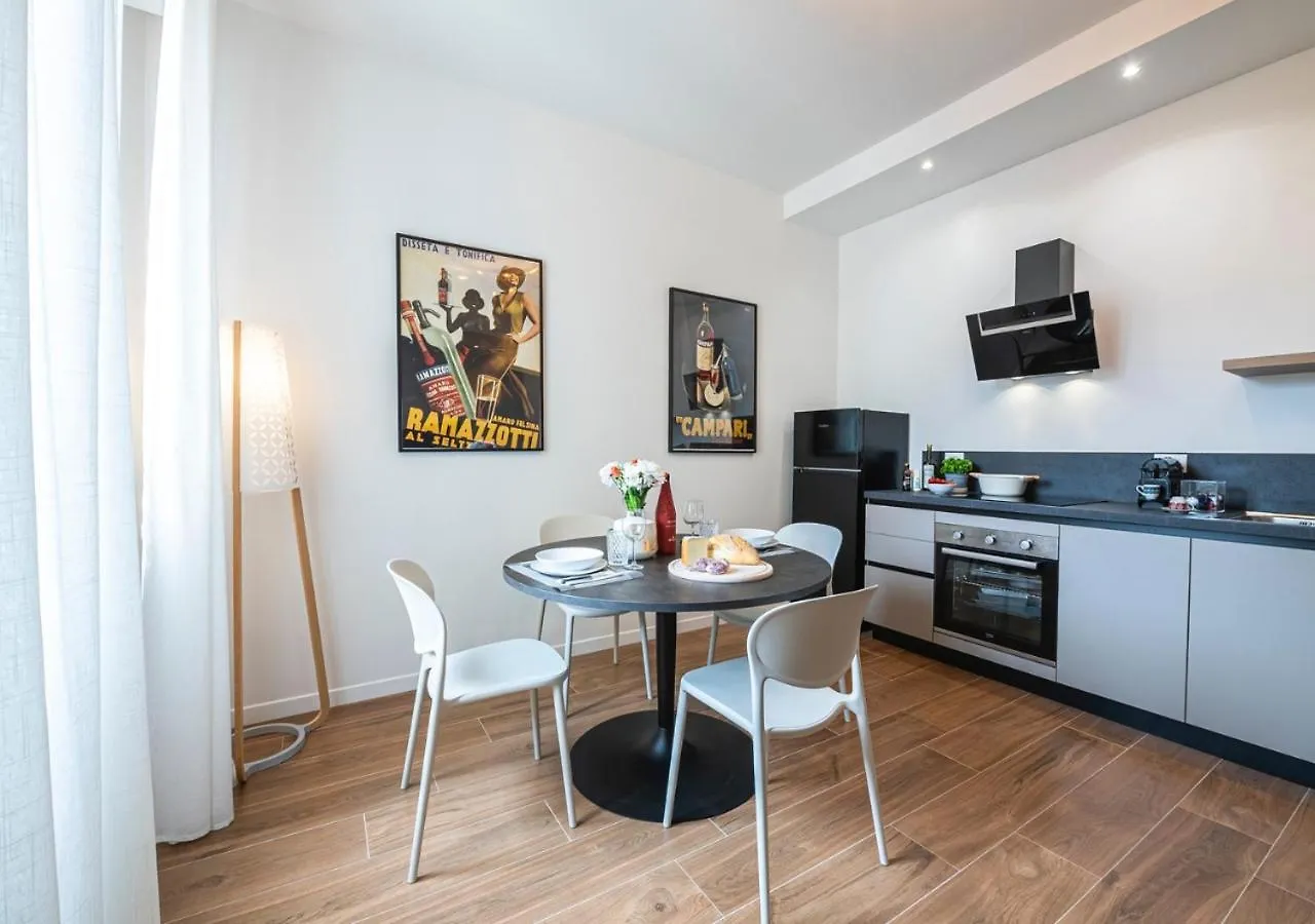 S.M.N-Centro Bf48 Luxury Living With Balcony Apartment Florence Italy