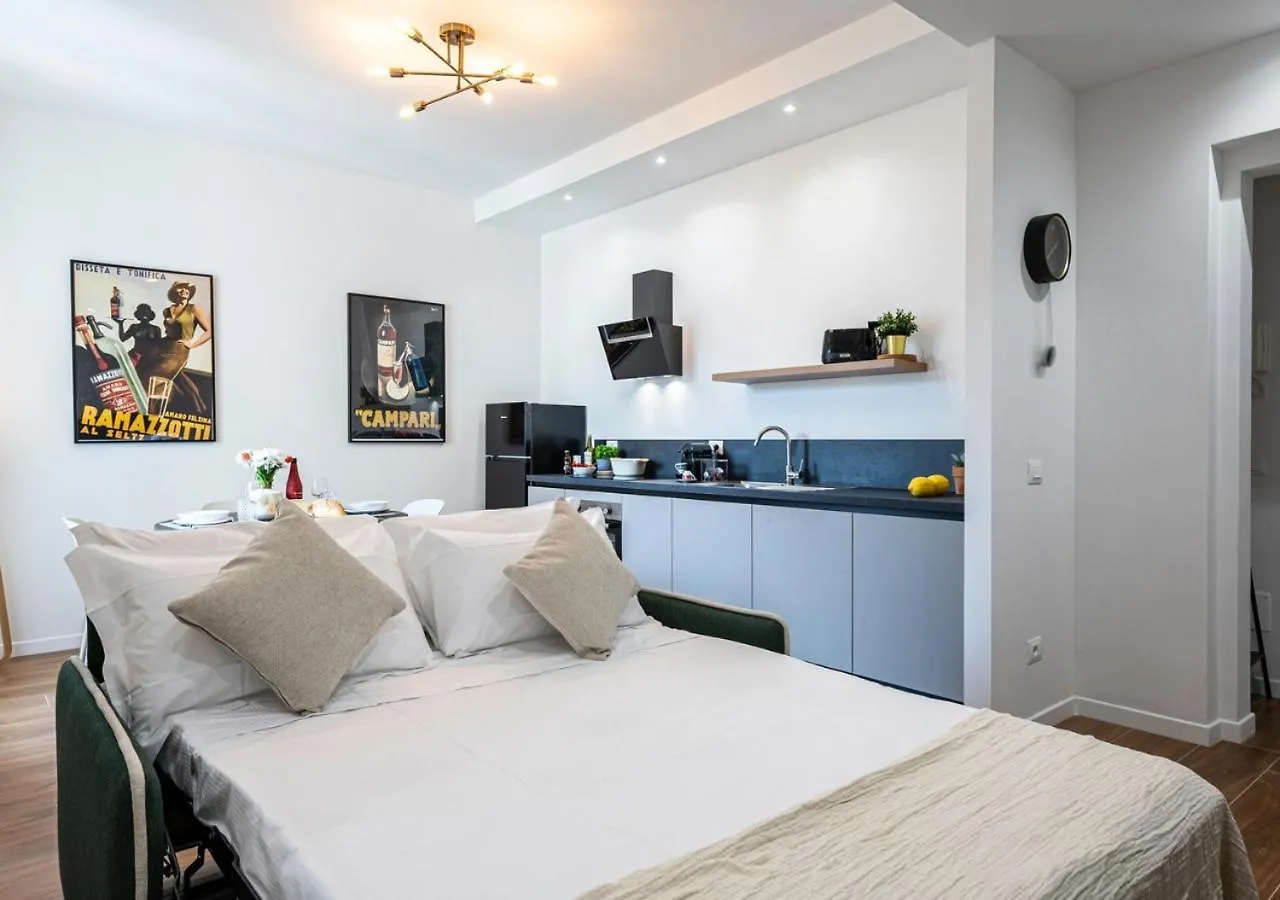 S.M.N-Centro Bf48 Luxury Living With Balcony Apartment Florence